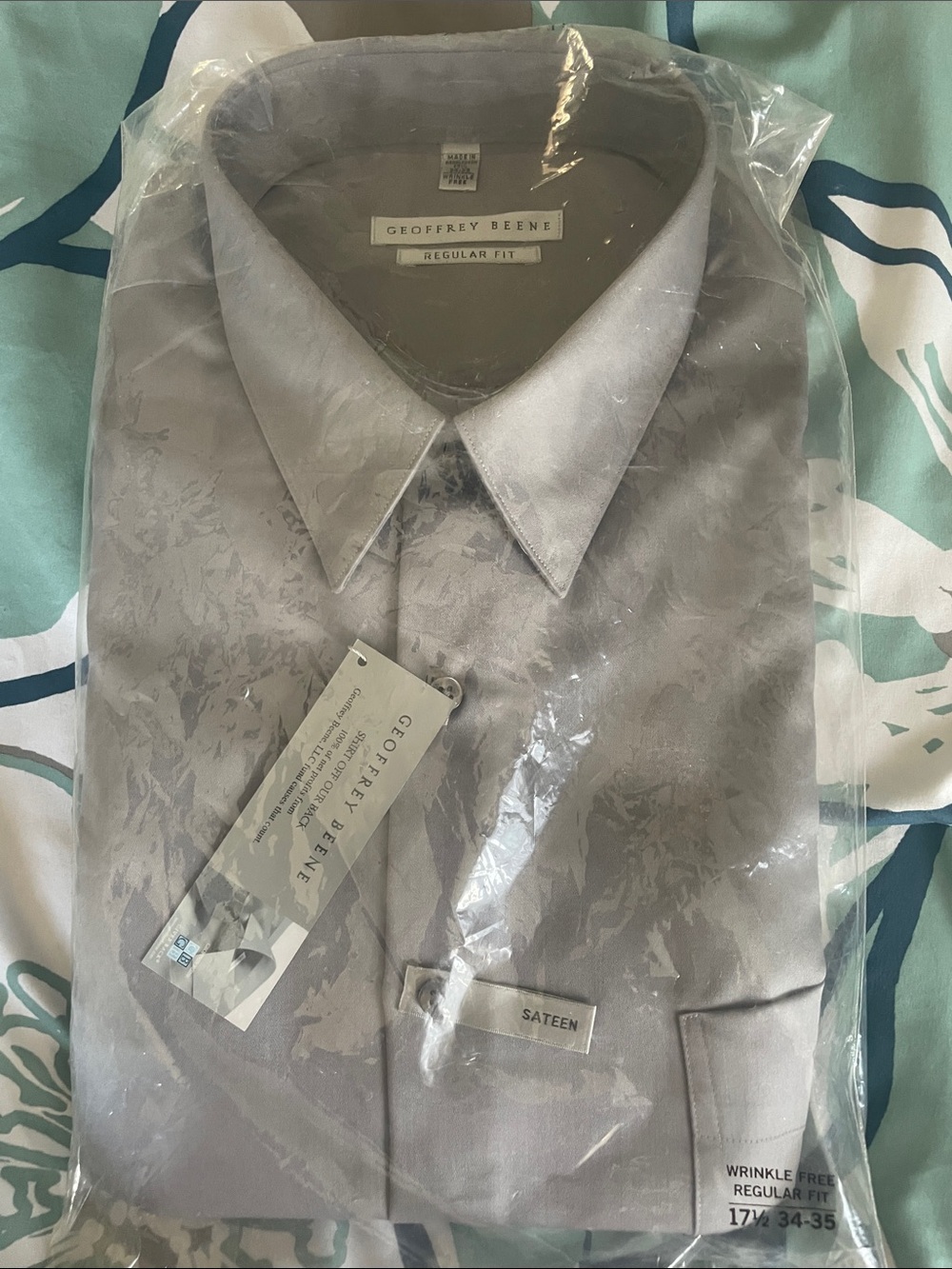 Geoffrey Beene Satin Dress Shirt in Light Gray
